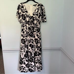 Lauren Ralph Lauren White & Black Floral Short Ruffle Sleeve MIDI Dress Size 2